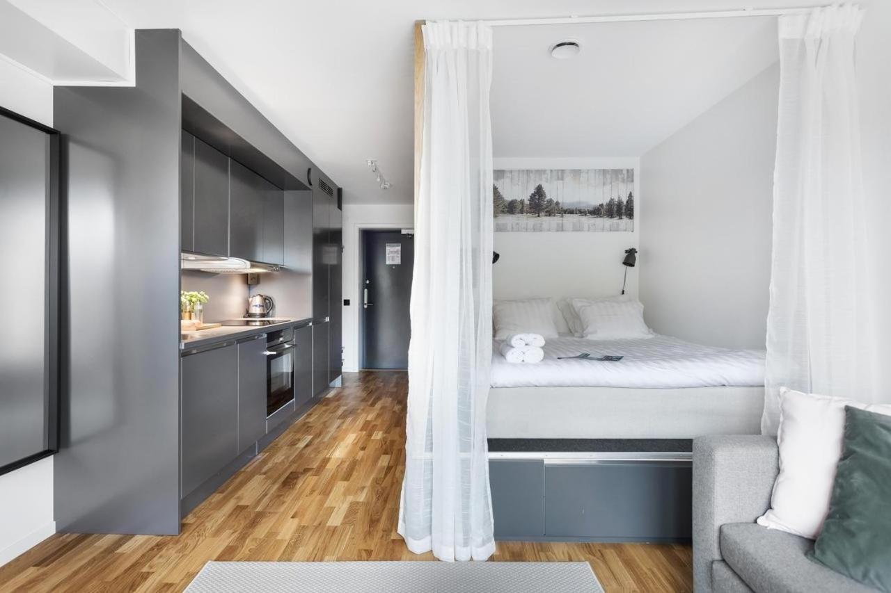 Hoom Home & Hotel Sollentuna Extérieur photo